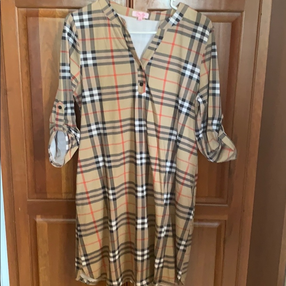 Women’s dress